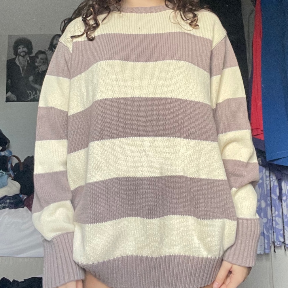 Brandy Melville Sweater